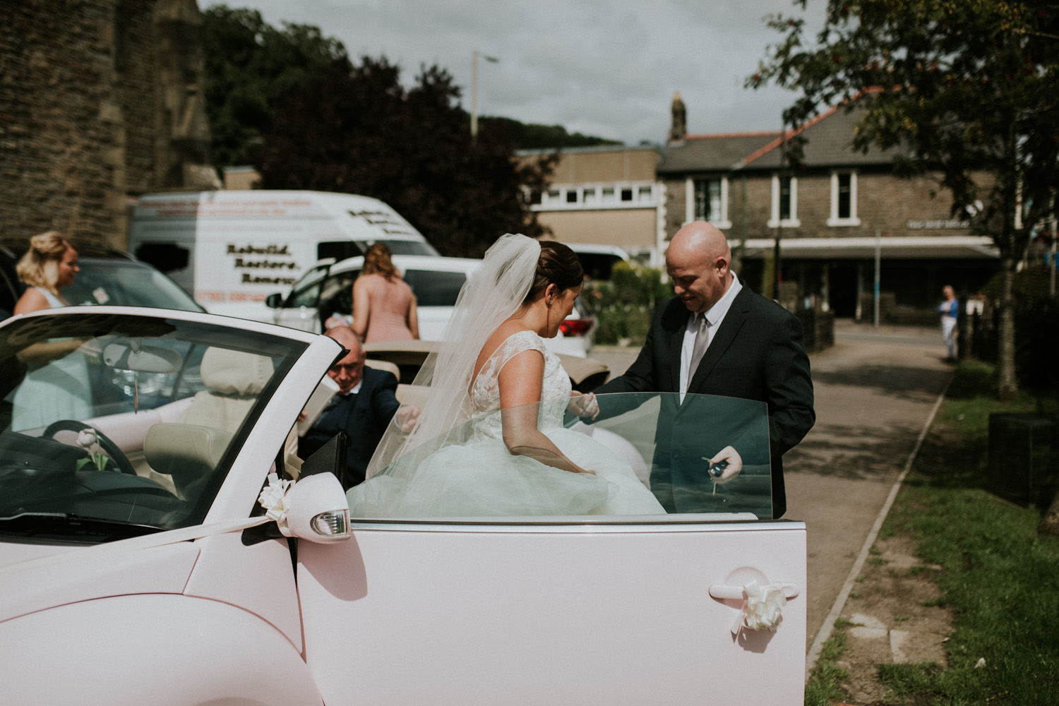 bride getting out of the car