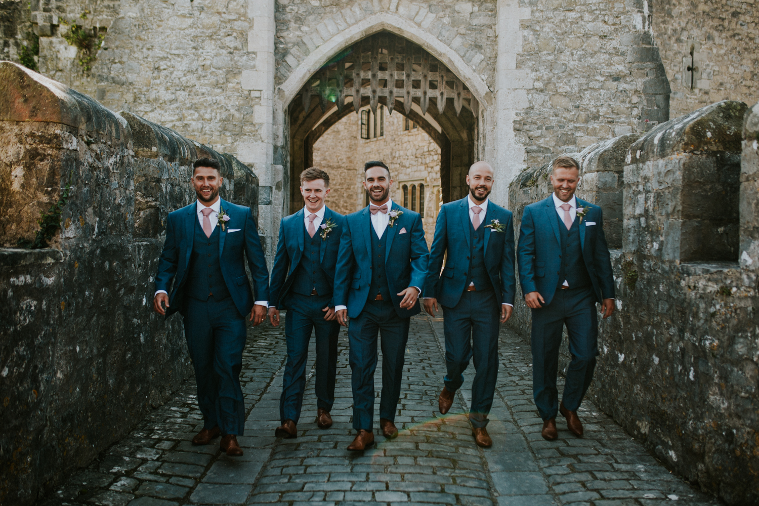 groom and groomsmen