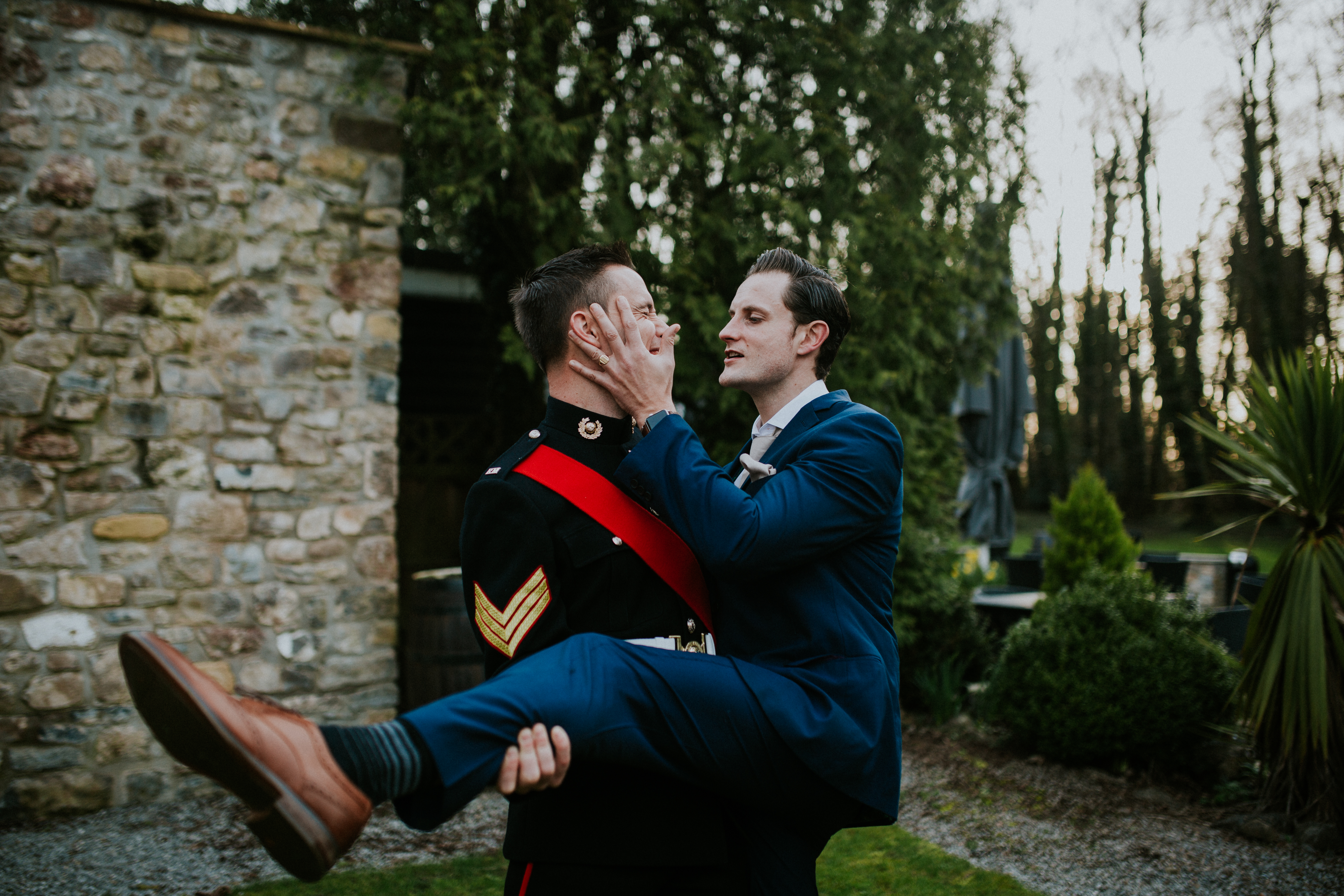 groom and best man