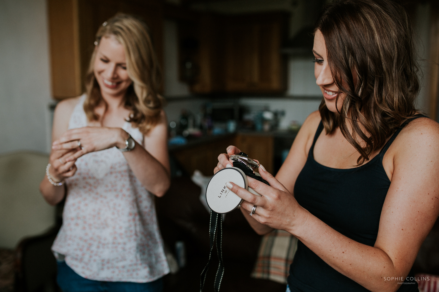 gifts to the bridesmaids