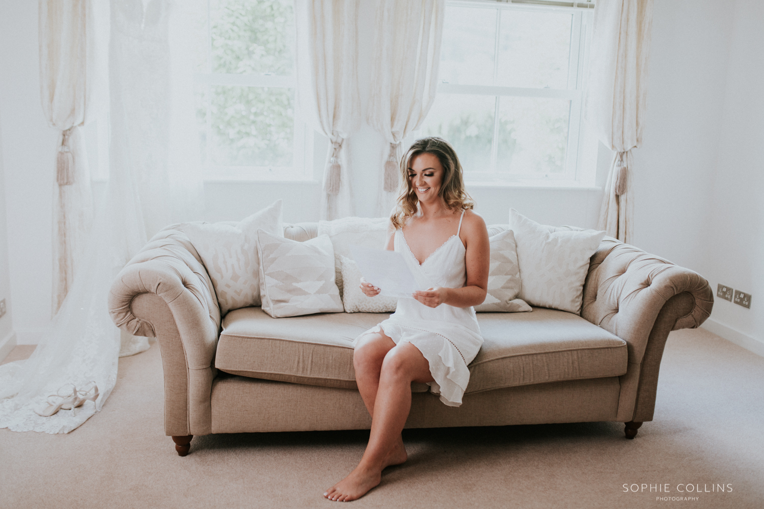 bride reading a note 