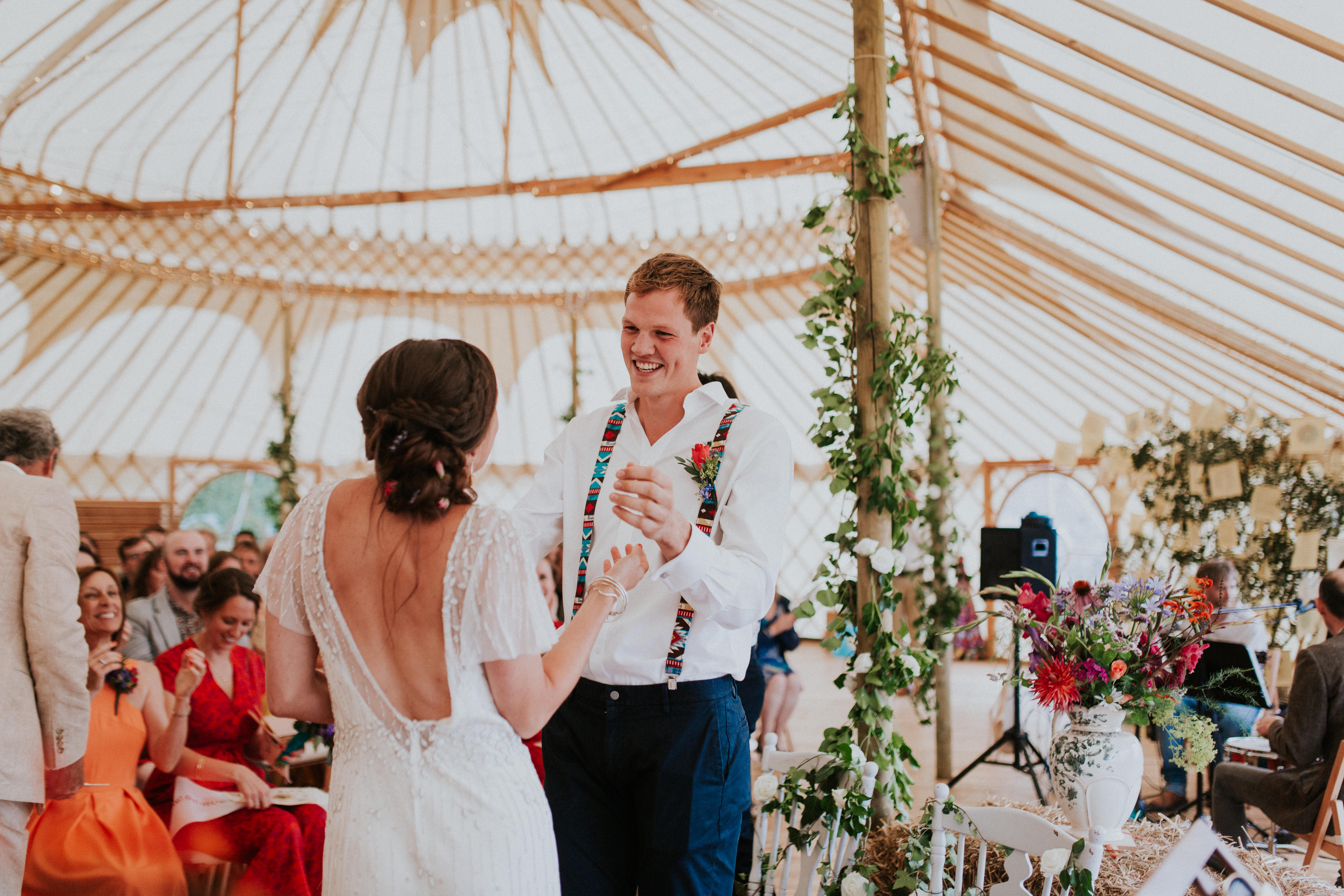 bride sees groom 