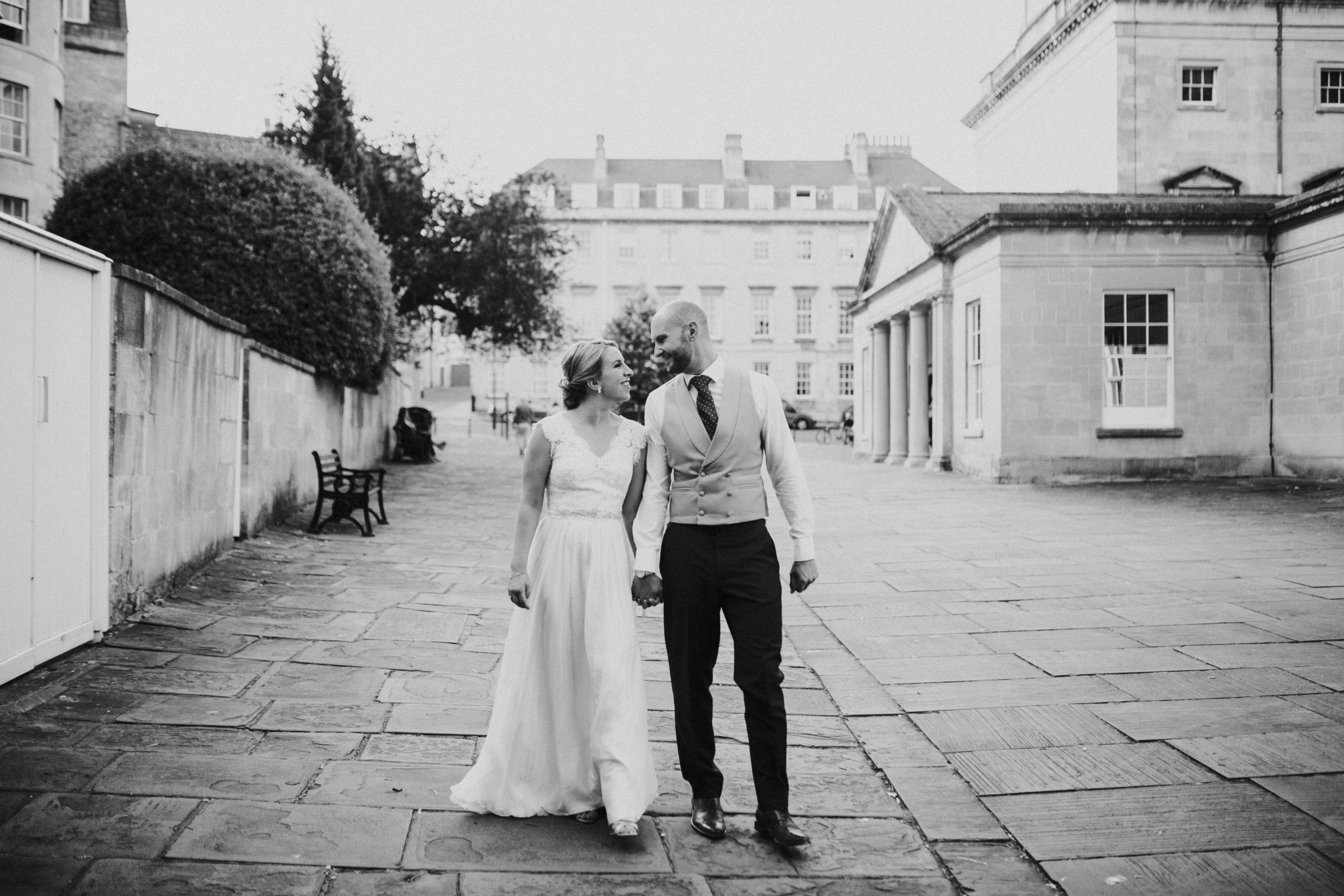 bride and groom in bath centre 