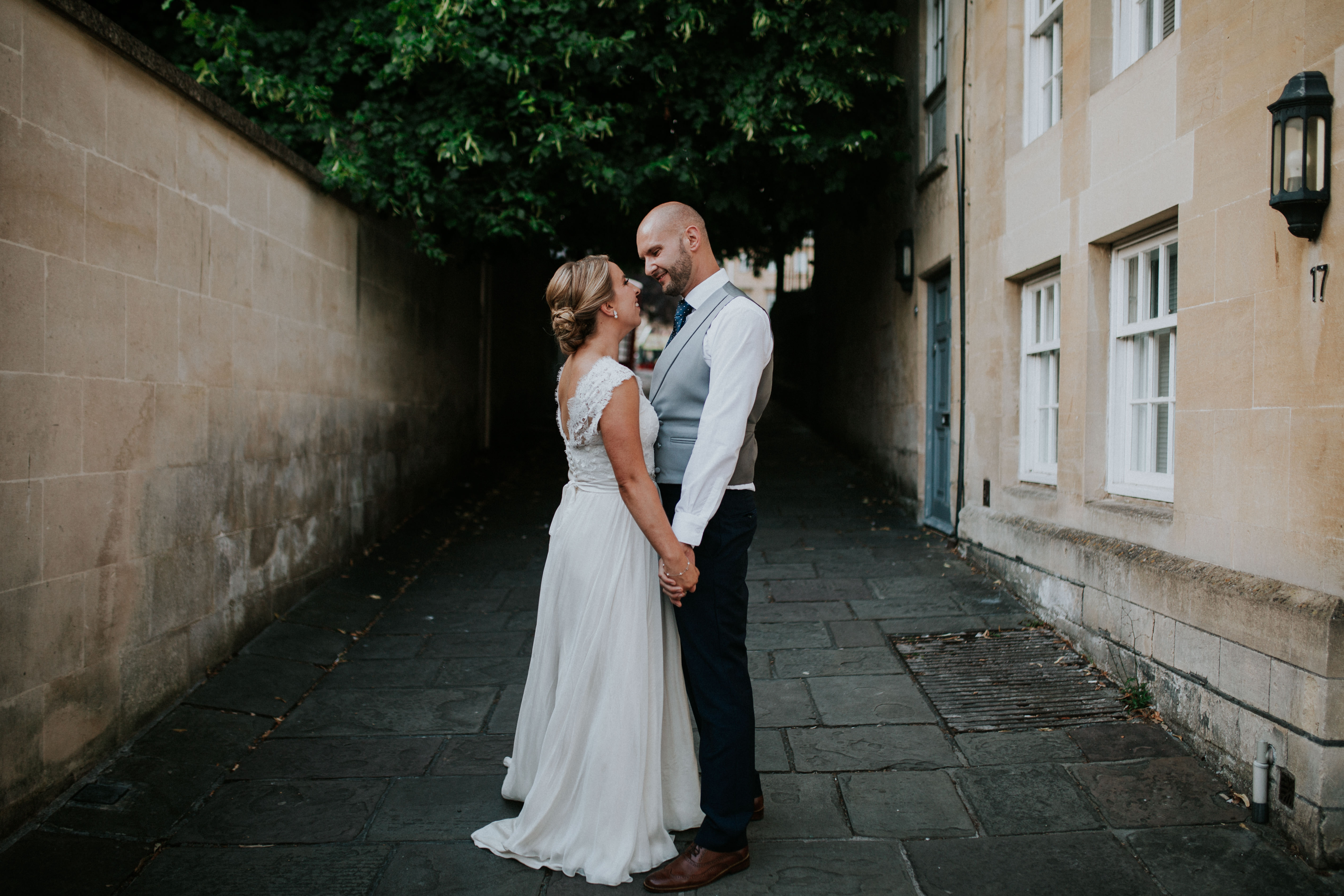 bride and groom in bath centre 