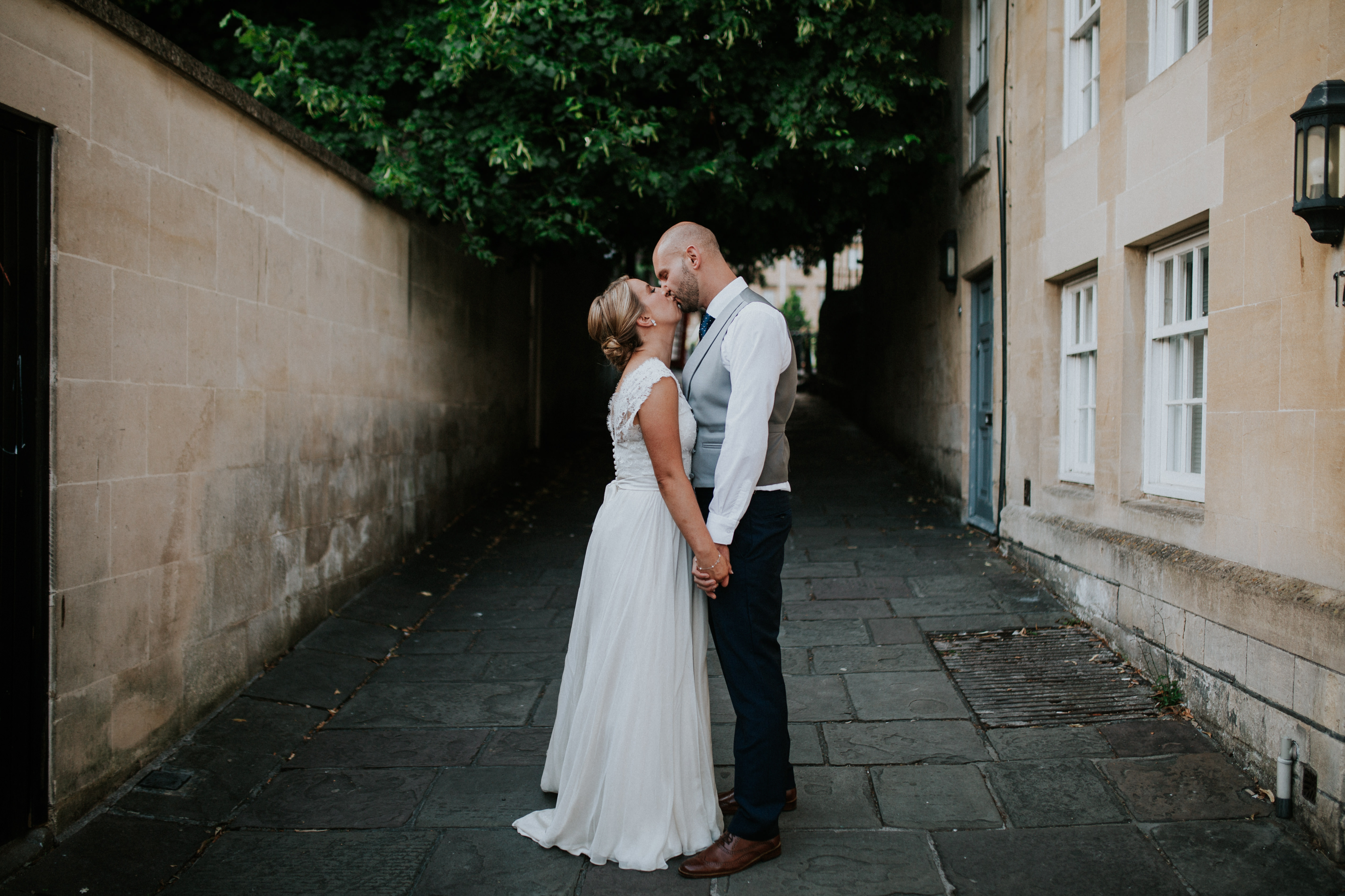 bride and groom in bath centre 