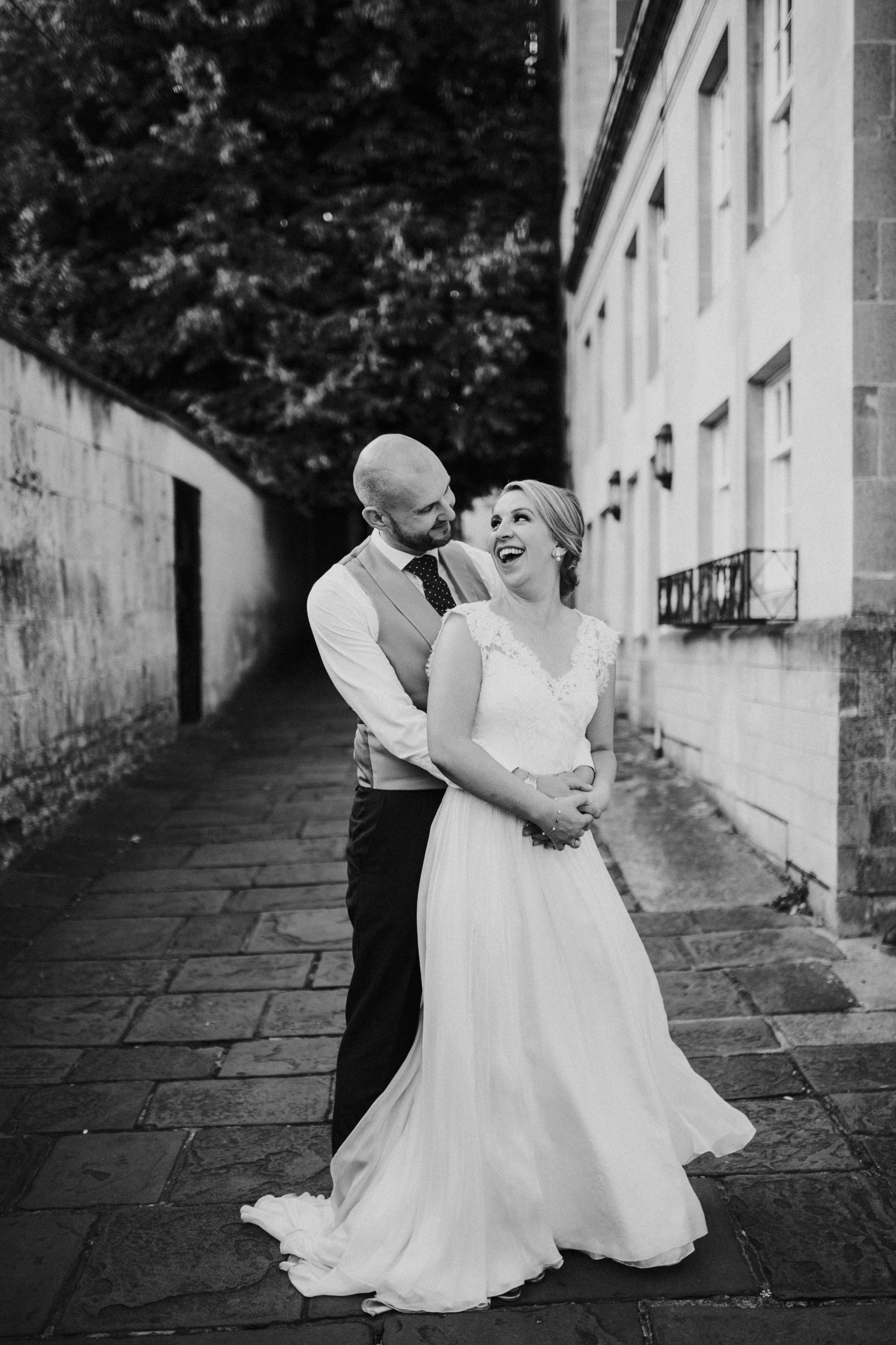 bride and groom in bath centre 