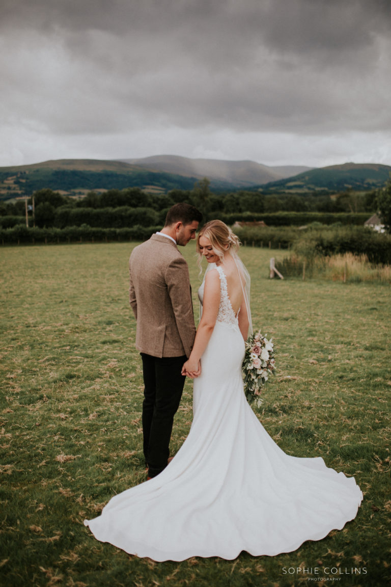 Marged & Dai – Barn at Brynich