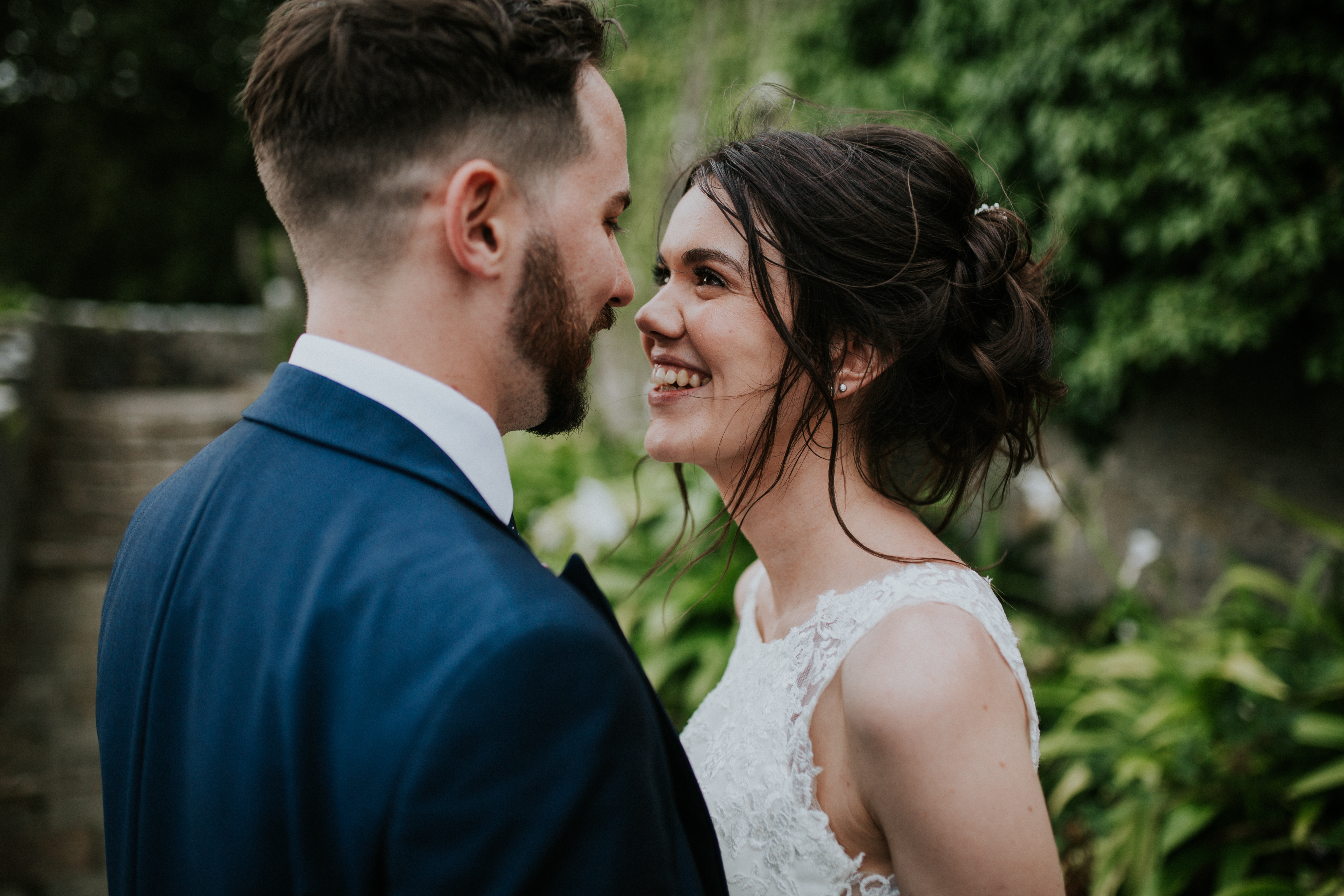 bride and groom portraits