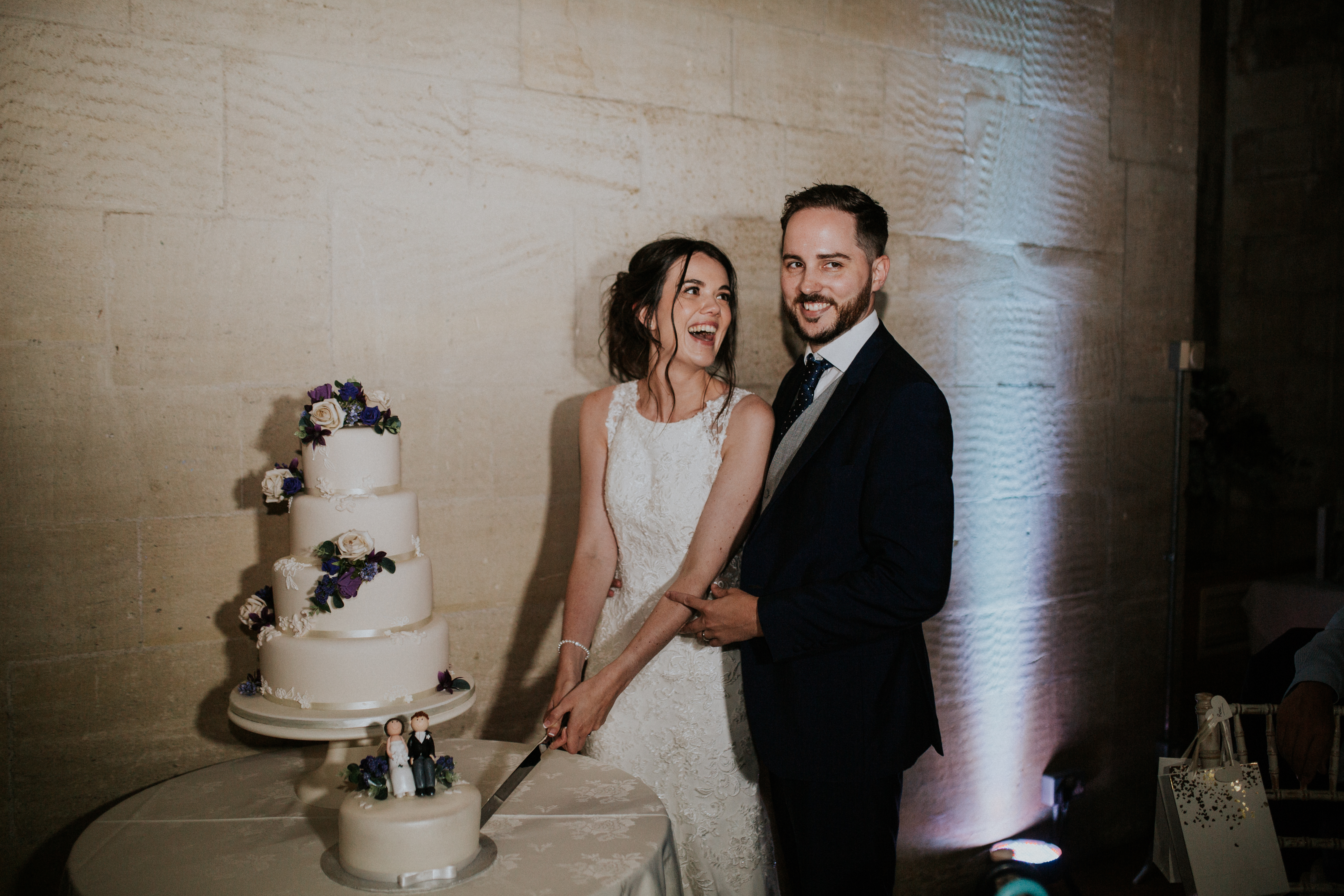 cutting the cake 