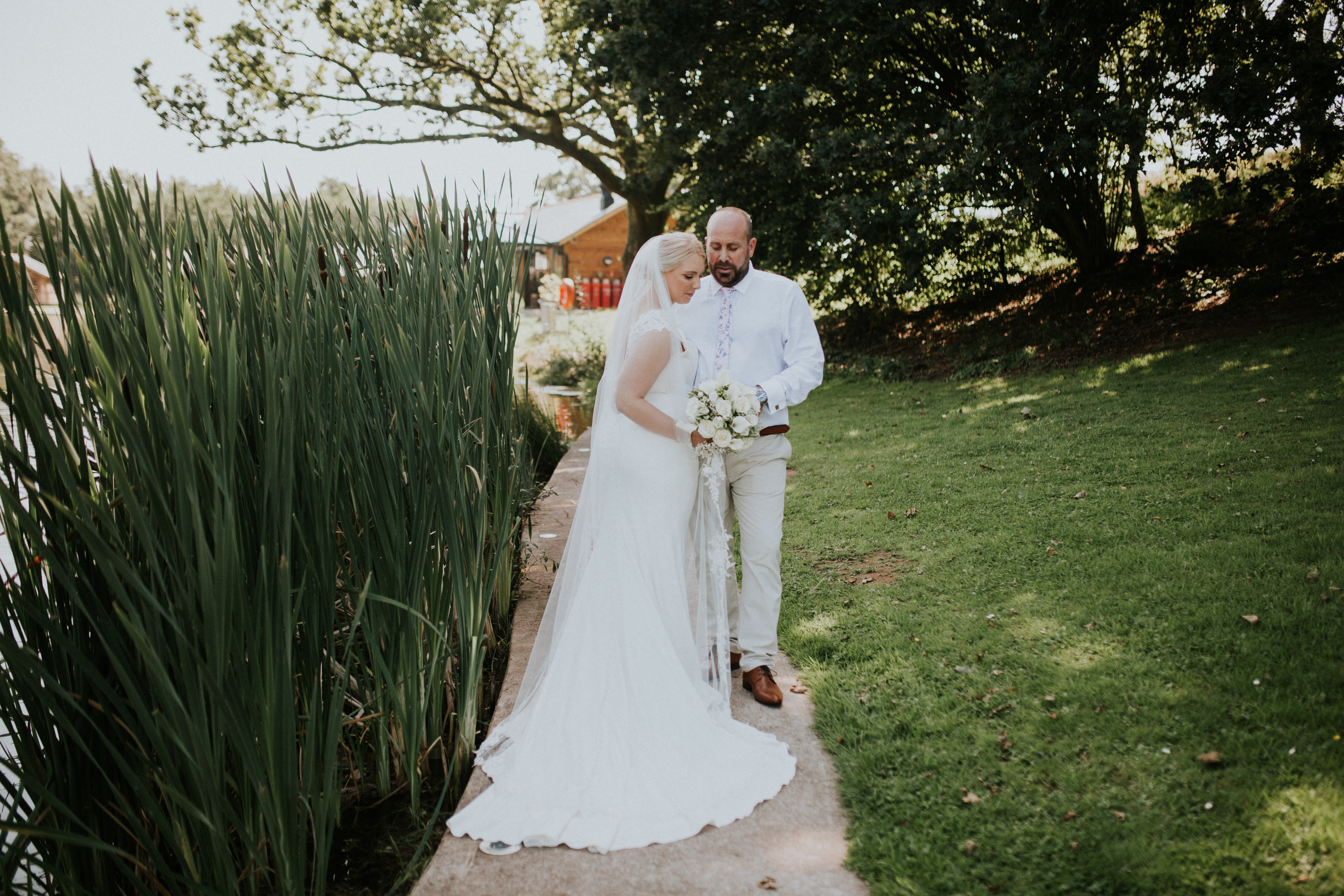 bride and groom portraits