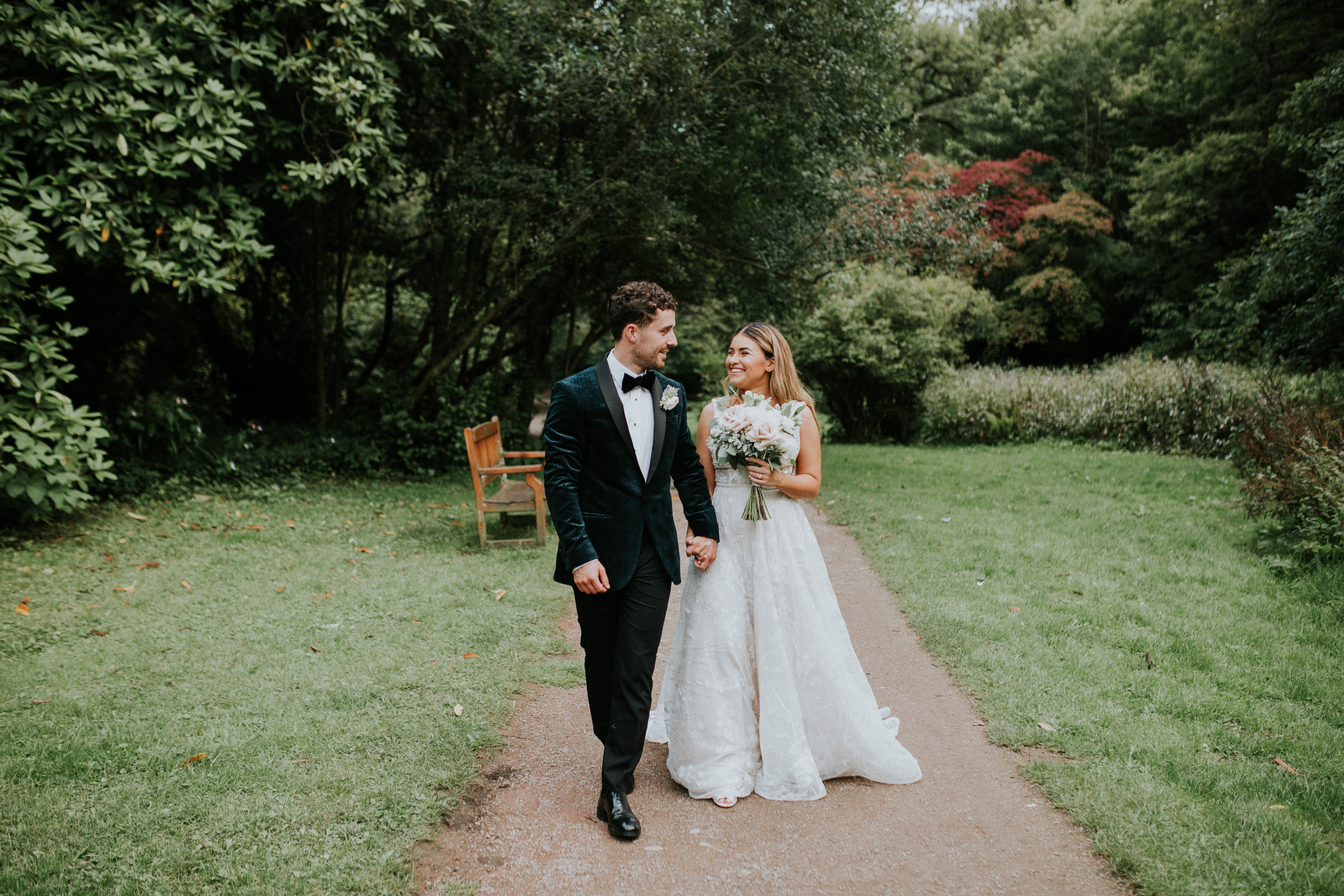 bride and groom portraits