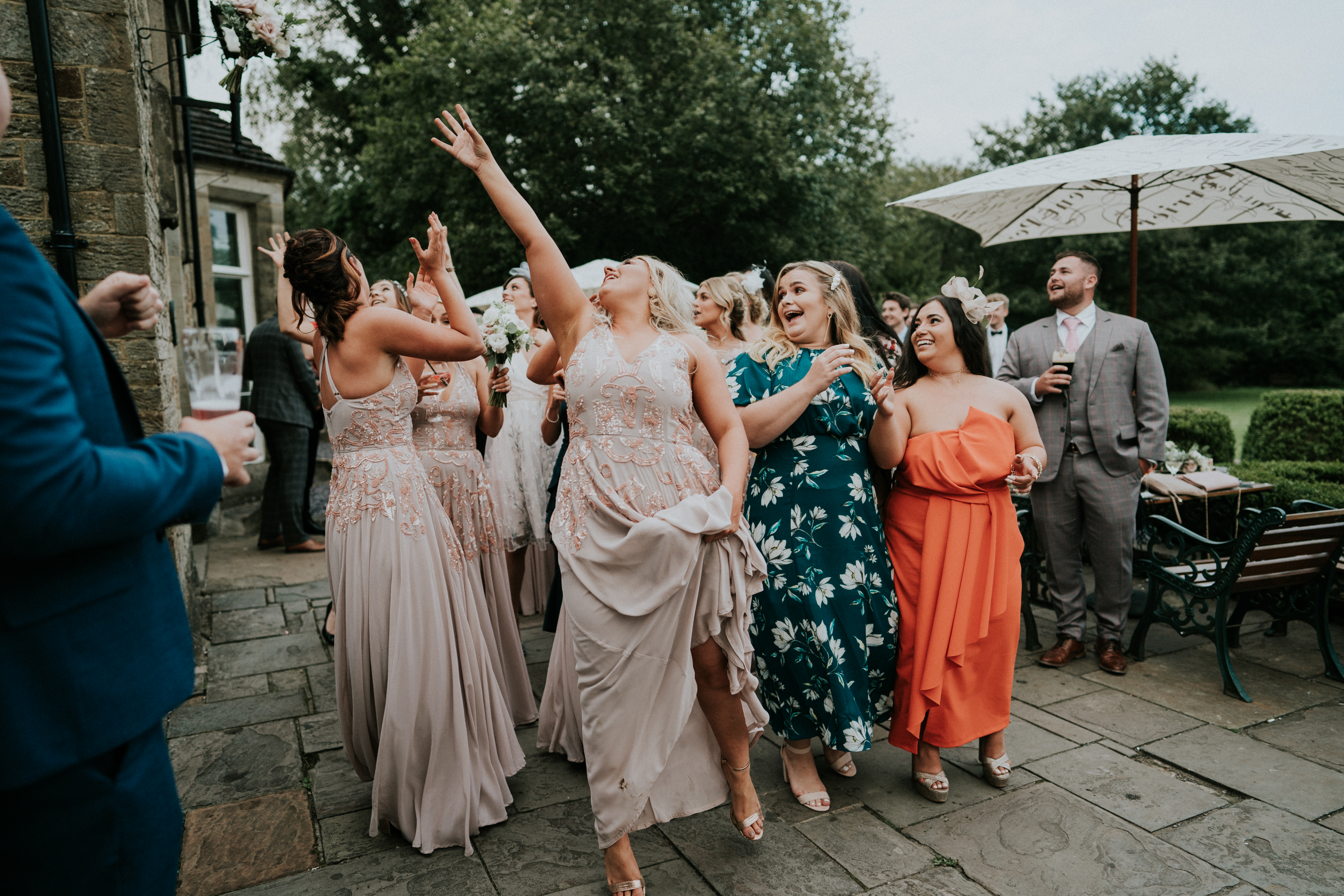 catching the bouquet 