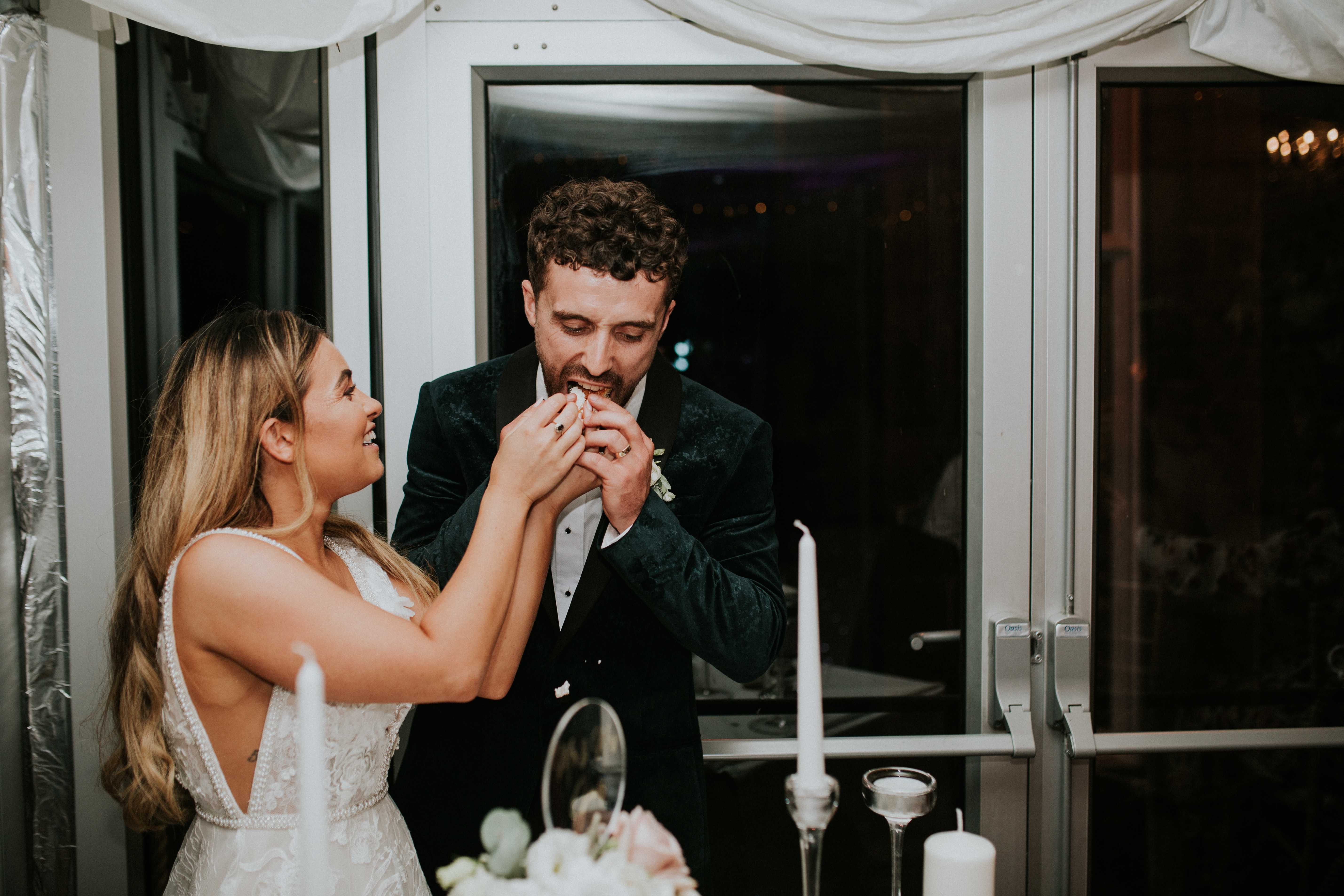 cutting the cake 