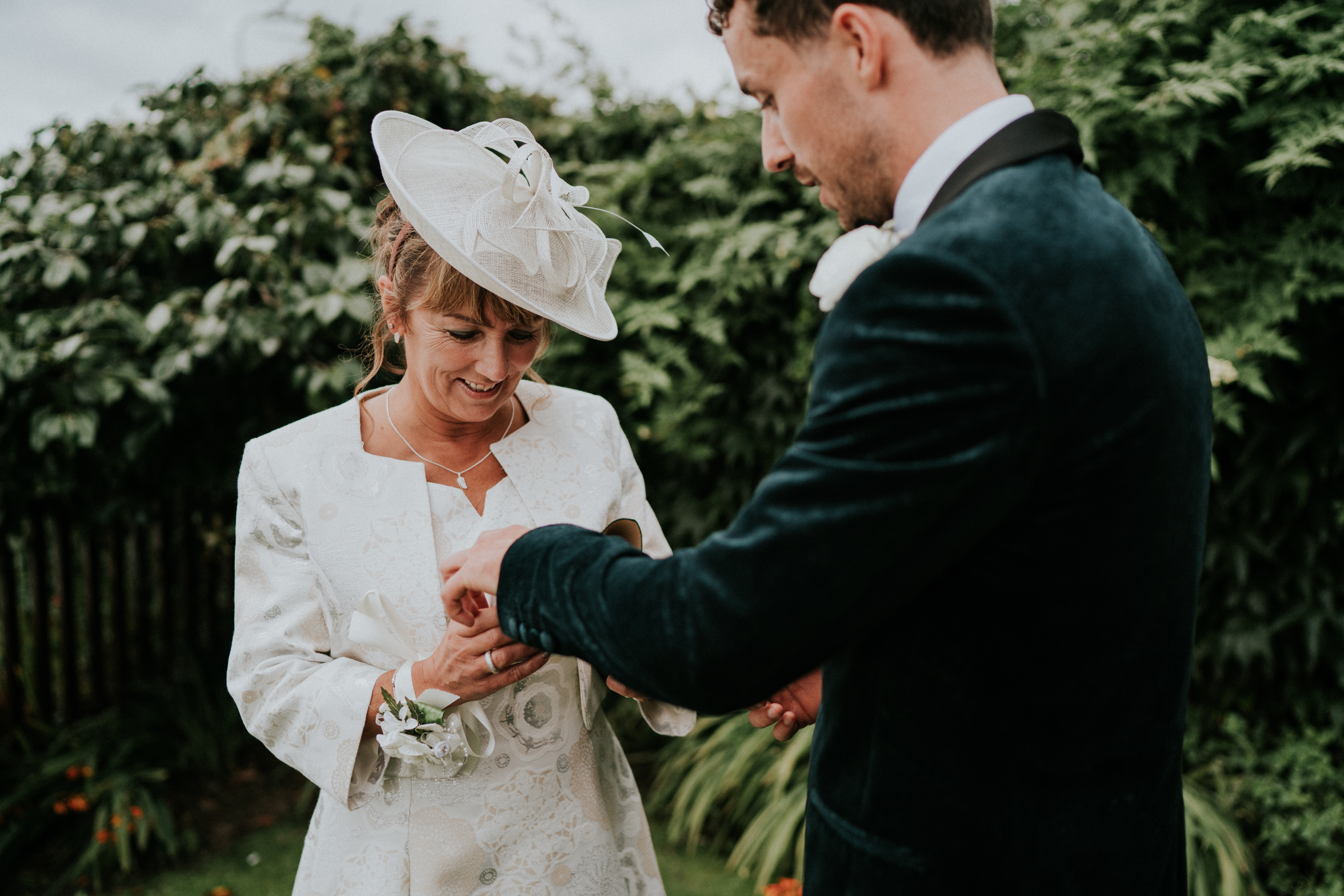 groom and mother 