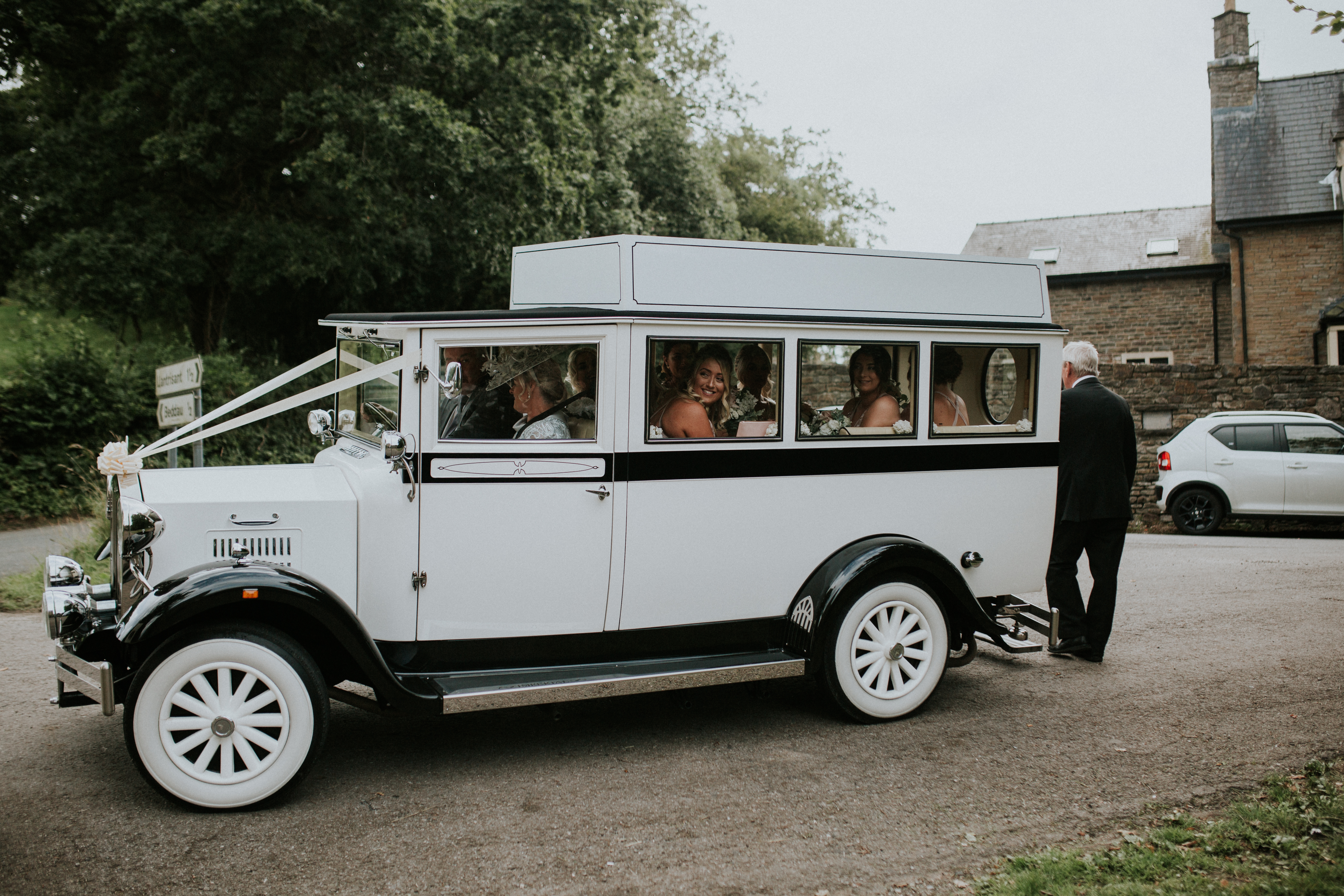 wedding car 