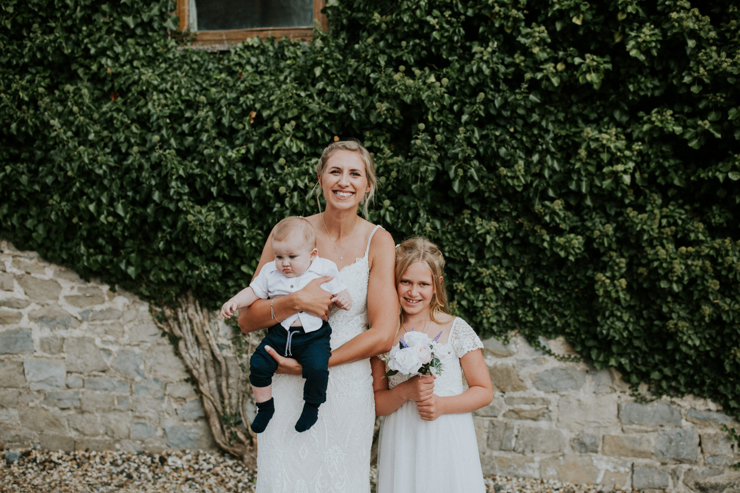 bride with her nephew and niece 
