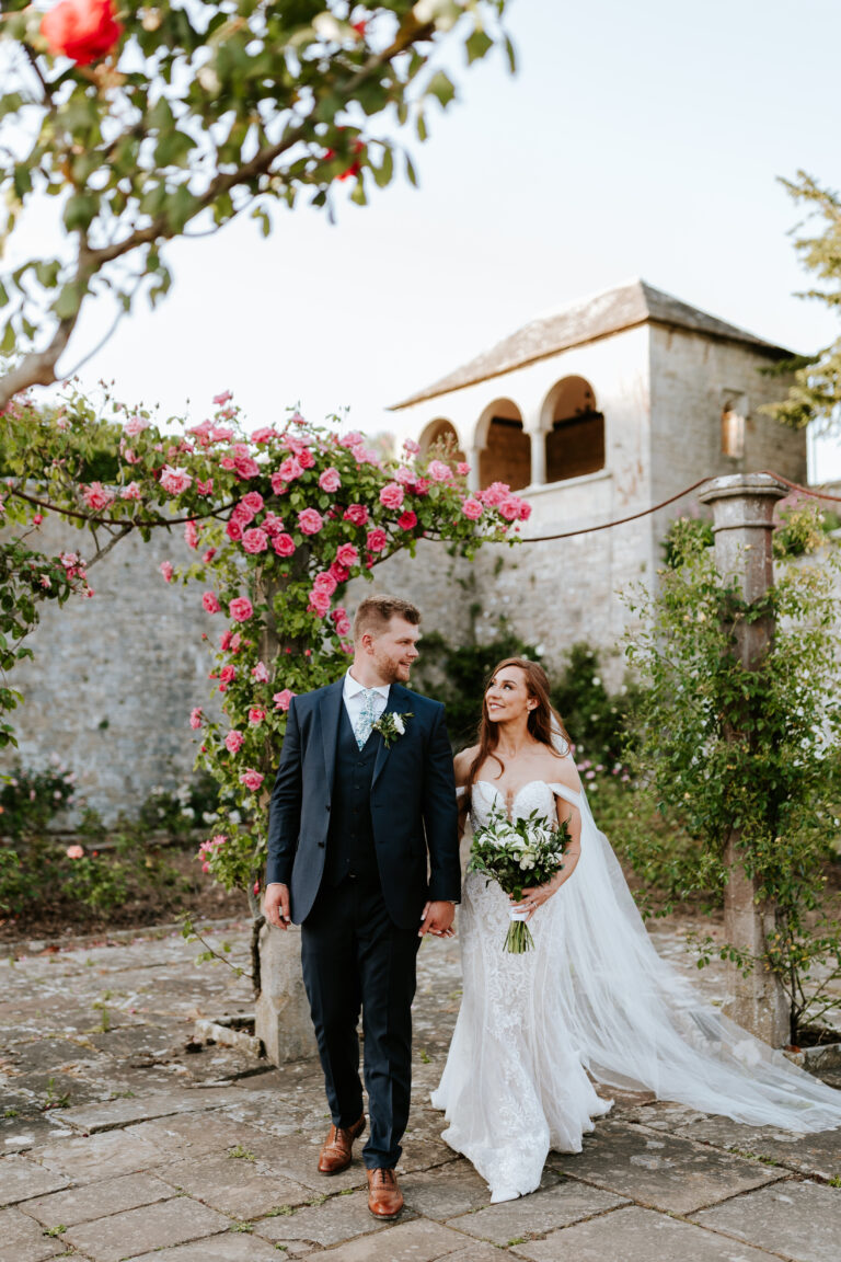 Olivia & Matthew – St Donats Castle